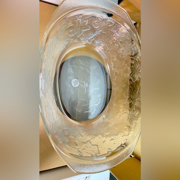 Princess house 3 quart casserole pan with lid - Picture 3 of 3